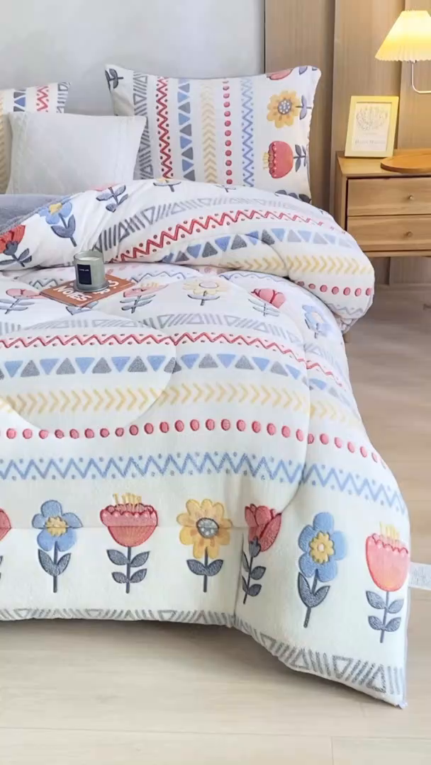 91家纺网 家纺一手货源 找家纺 米乐被业 2025新款雪花绒冬被法莱绒被子被芯波西米亚