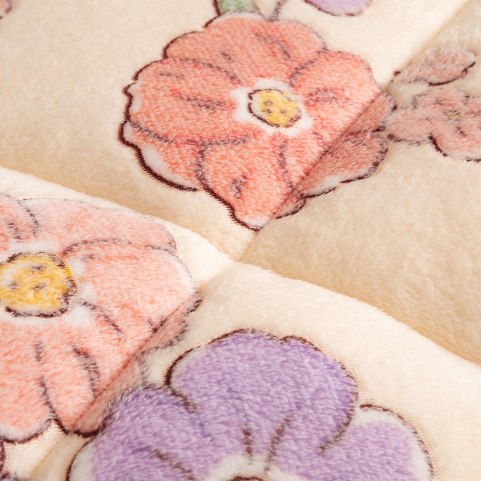 91家纺网 家纺一手货源 找家纺 米乐被业 2025新款雪花绒冬被法莱绒被子被芯花开富贵