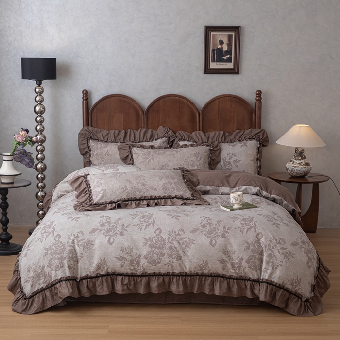 91家纺网 家纺一手货源 找家纺 （总）芯贝儿 2025新款加厚原麻复古风亚麻皱皱双层纱水洗m花边四件套