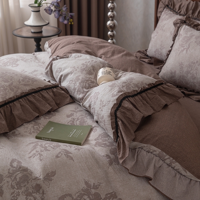 91家纺网 家纺一手货源 找家纺 （总）芯贝儿 2025新款加厚原麻复古风亚麻皱皱双层纱水洗m花边四件套