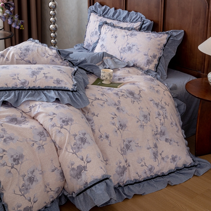 91家纺网 家纺一手货源 找家纺 芯贝儿 2025新款加厚原麻复古风亚麻皱皱双层纱水洗m花边四件套 花之舞