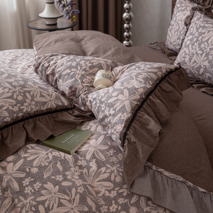 91家纺网 家纺一手货源 找家纺 芯贝儿 2025新款加厚原麻复古风亚麻皱皱双层纱水洗m花边四件套 玛丽时光