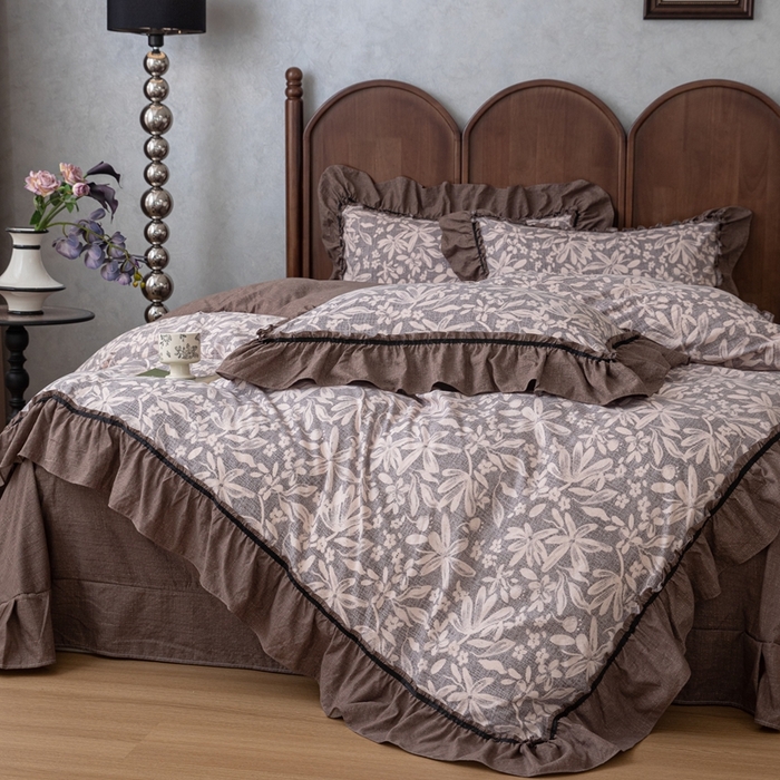 91家纺网 家纺一手货源 找家纺 芯贝儿 2025新款加厚原麻复古风亚麻皱皱双层纱水洗m花边四件套 玛丽时光