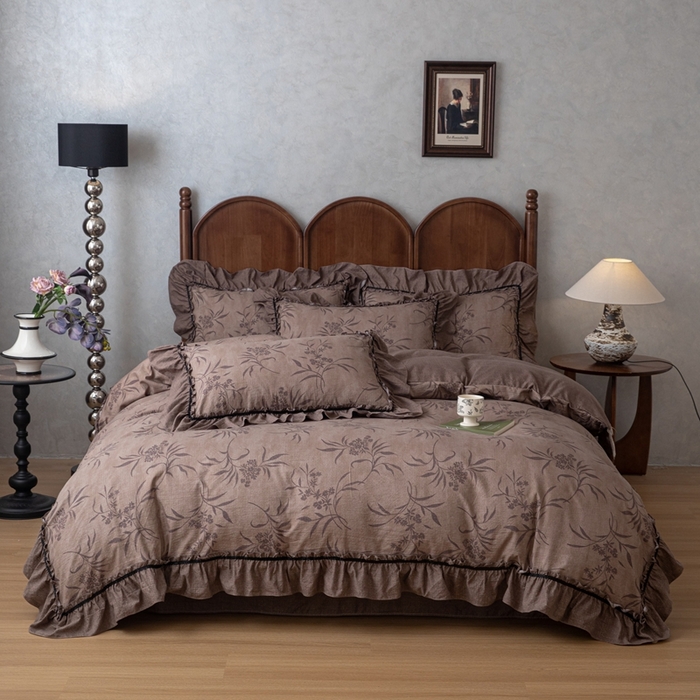 91家纺网 家纺一手货源 找家纺 芯贝儿 2025新款加厚原麻复古风亚麻皱皱双层纱水洗m花边四件套 叙语时光