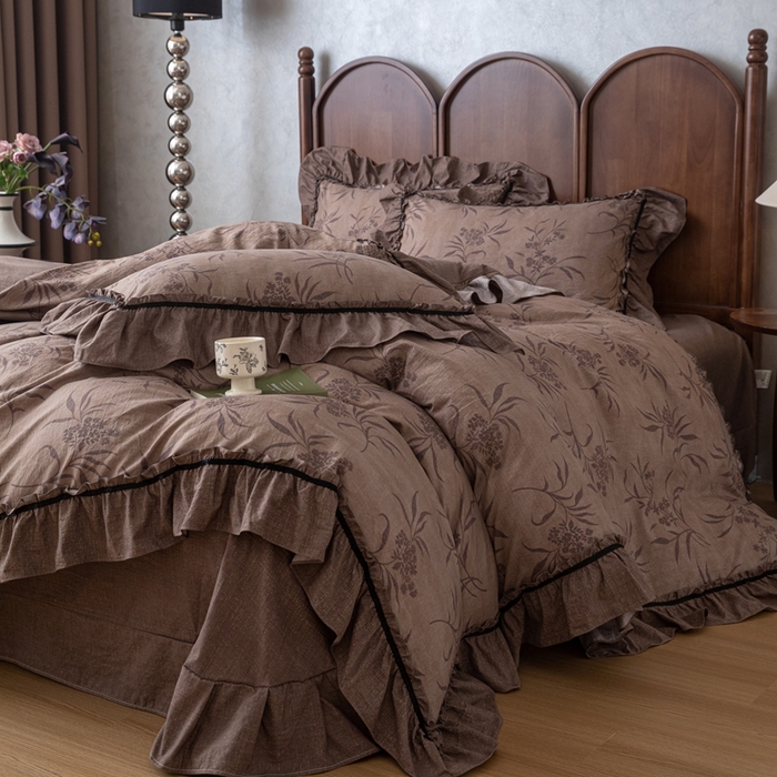 91家纺网 家纺一手货源 找家纺 芯贝儿 2025新款加厚原麻复古风亚麻皱皱双层纱水洗m花边四件套 叙语时光