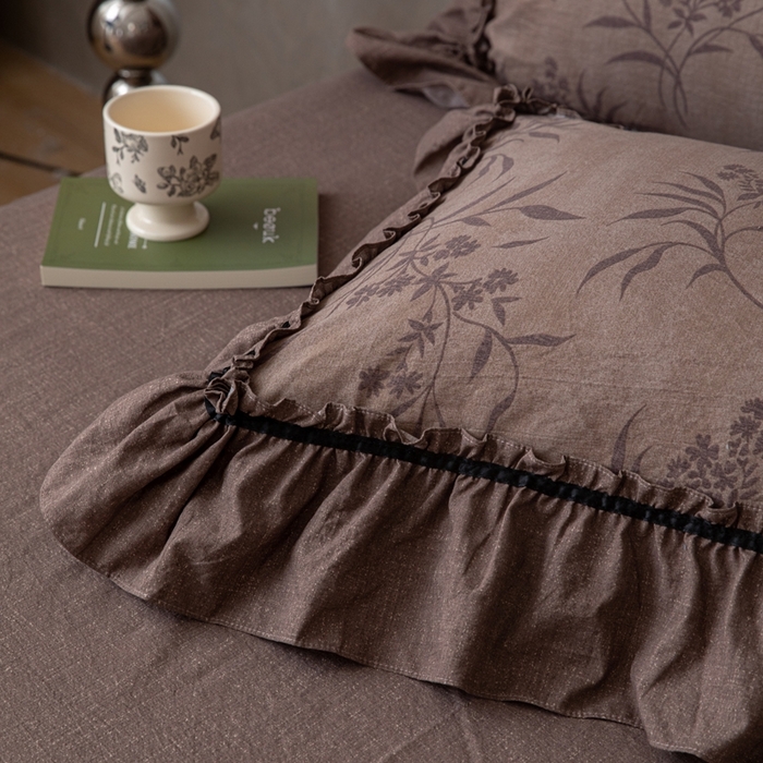 91家纺网 家纺一手货源 找家纺 芯贝儿 2025新款加厚原麻复古风亚麻皱皱双层纱水洗m花边四件套 叙语时光