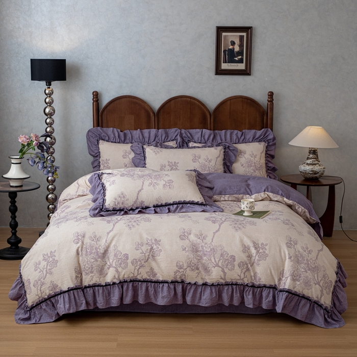 91家纺网 家纺一手货源 找家纺 芯贝儿 2025新款加厚原麻复古风亚麻皱皱双层纱水洗m花边四件套 紫嫣