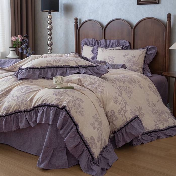 91家纺网 家纺一手货源 找家纺 芯贝儿 2025新款加厚原麻复古风亚麻皱皱双层纱水洗m花边四件套 紫嫣
