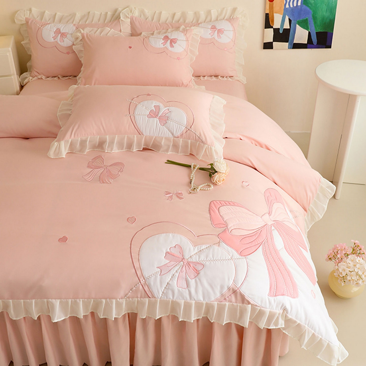 91家纺网 家纺一手货源 找家纺 慕语家纺 2025新款磨毛亲肤贴布绣浪漫告白四件套（专版花型） 浪漫告白-粉