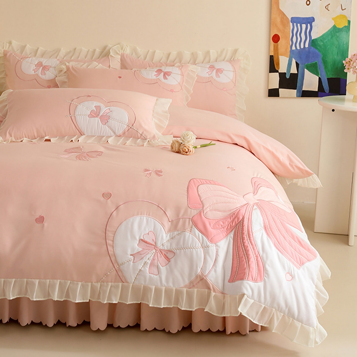 91家纺网 家纺一手货源 找家纺 慕语家纺 2025新款磨毛亲肤贴布绣浪漫告白四件套（专版花型） 浪漫告白-粉