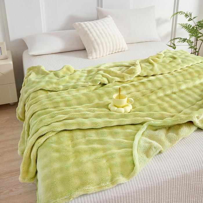 91家纺网 家纺一手货源 找家纺 悦织湾家纺 2025新款炫彩仿兔毛绒泡泡绒牛奶绒法兰绒毛毯休闲毯沙发盖毯跨境外贸出口专供 炫彩果绿