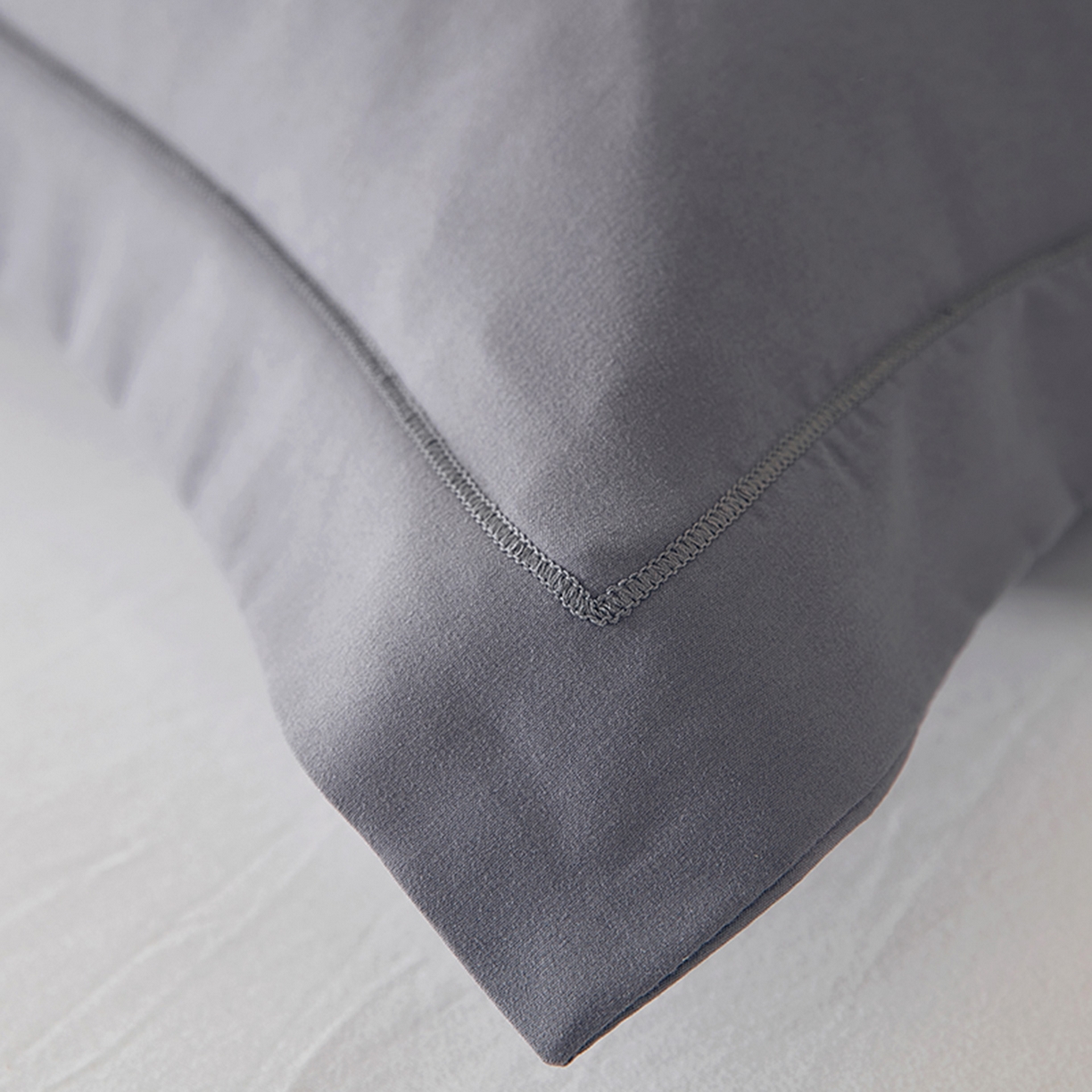 91家纺网 家纺一手货源 找家纺 丰淘家纺 2025新款60水洗棉精美刺绣枕套-国色天香 国色天香-浅灰