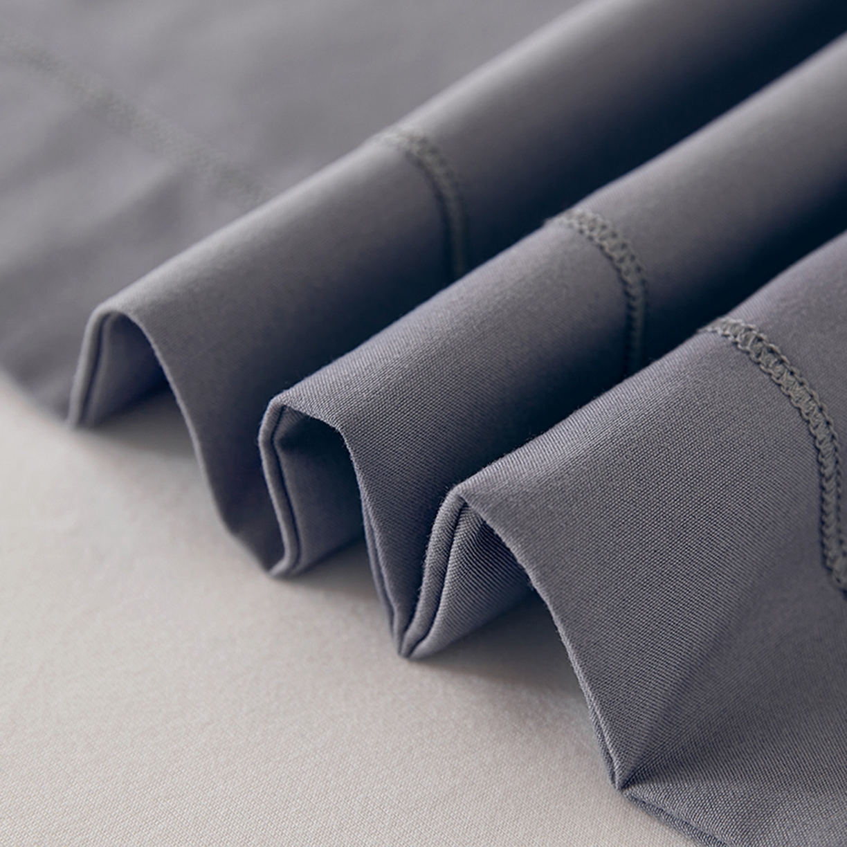 91家纺网 家纺一手货源 找家纺 丰淘家纺 2025新款60水洗棉精美刺绣枕套-国色天香 国色天香-浅灰