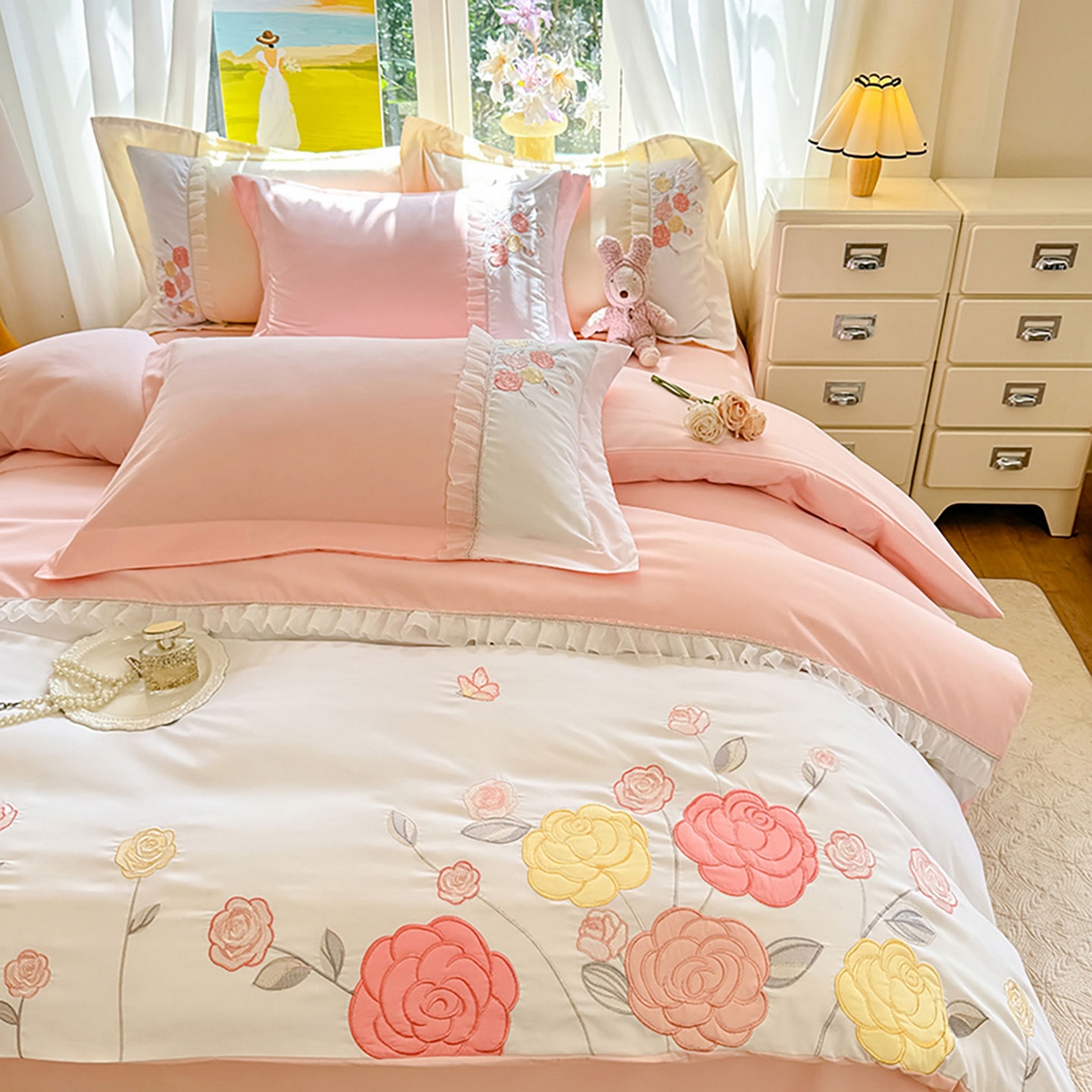 91家纺网 家纺一手货源 找家纺 （总）慕语家纺 2025新款磨毛亲肤贴布绣伊丽莎白四件套（专版花型）