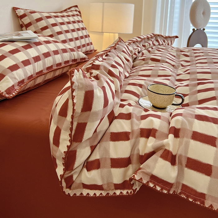 91家纺网 家纺一手货源 找家纺 忆生活 2025秋冬全棉加厚磨毛贝壳边四件套格言-红