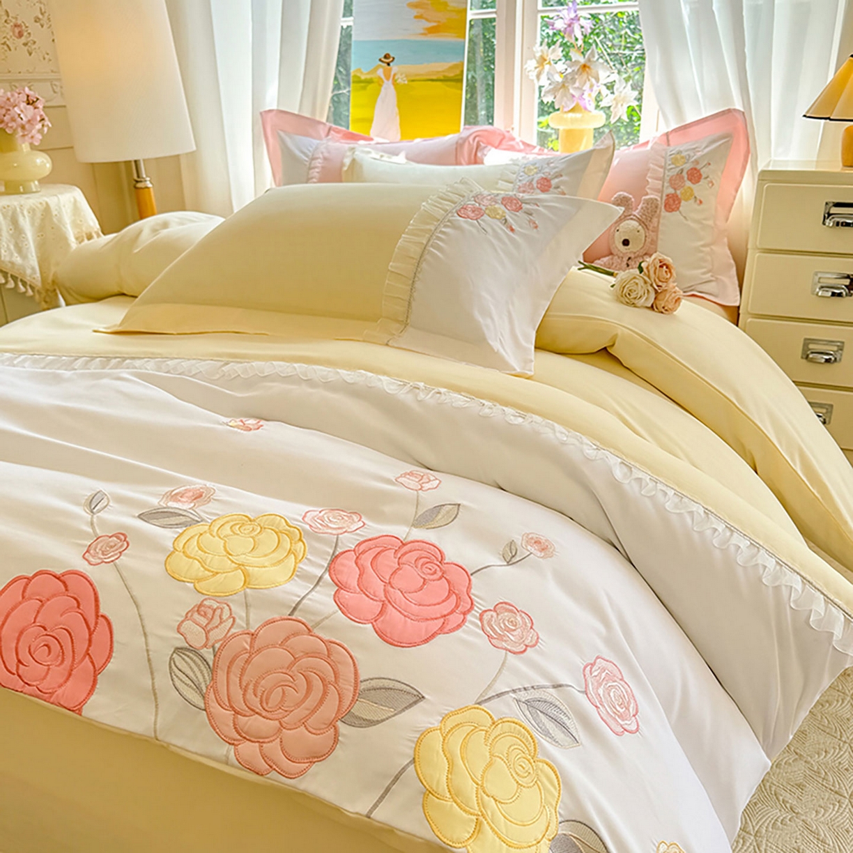 91家纺网 家纺一手货源 找家纺 慕语家纺 2025新款磨毛亲肤贴布绣伊丽莎白四件套（专版花型） 伊丽莎白--奶油黄