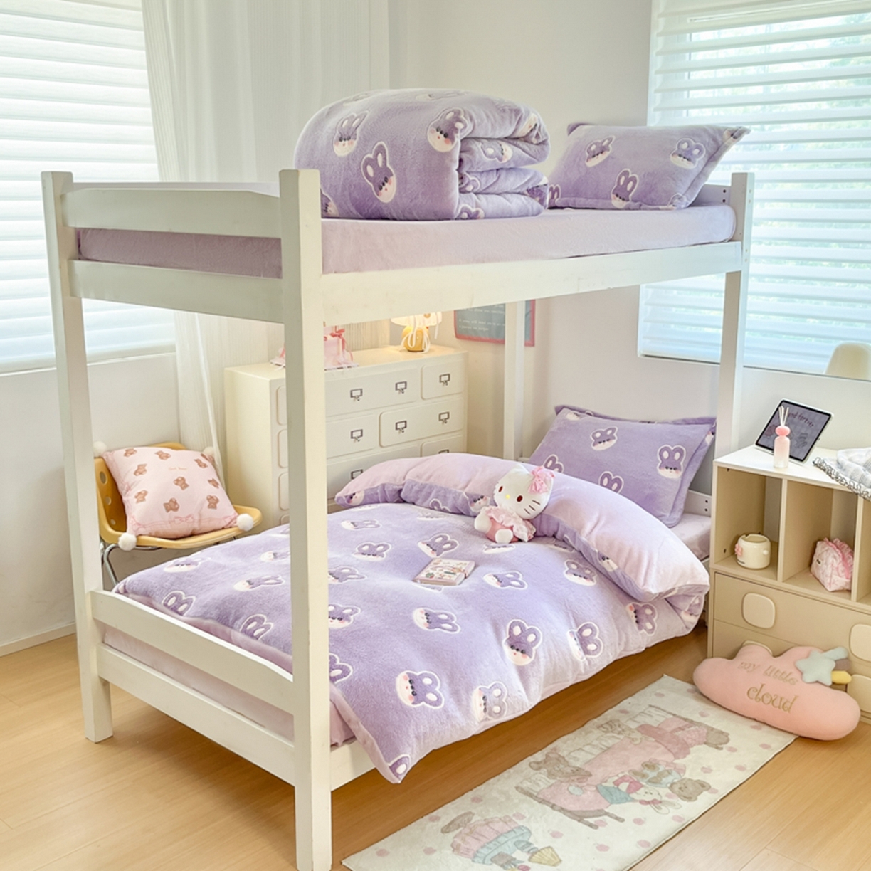 91家纺网 家纺一手货源 找家纺 川悦生活 2025新款立体雪花绒印花四件套学生床系列一场景二 妮娜兔