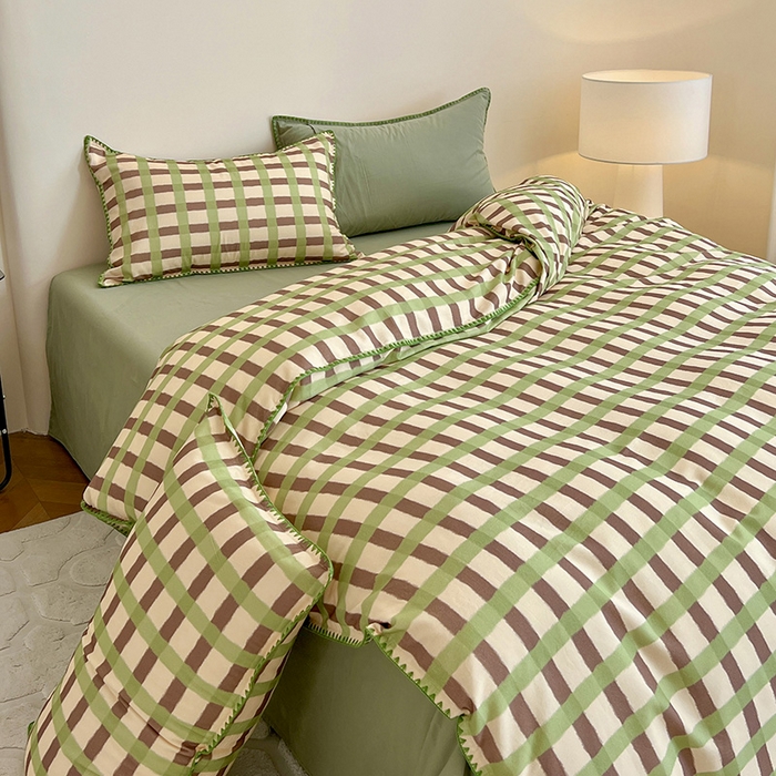 91家纺网 家纺一手货源 找家纺 忆生活 2025秋冬全棉加厚磨毛贝壳边四件套格言-绿