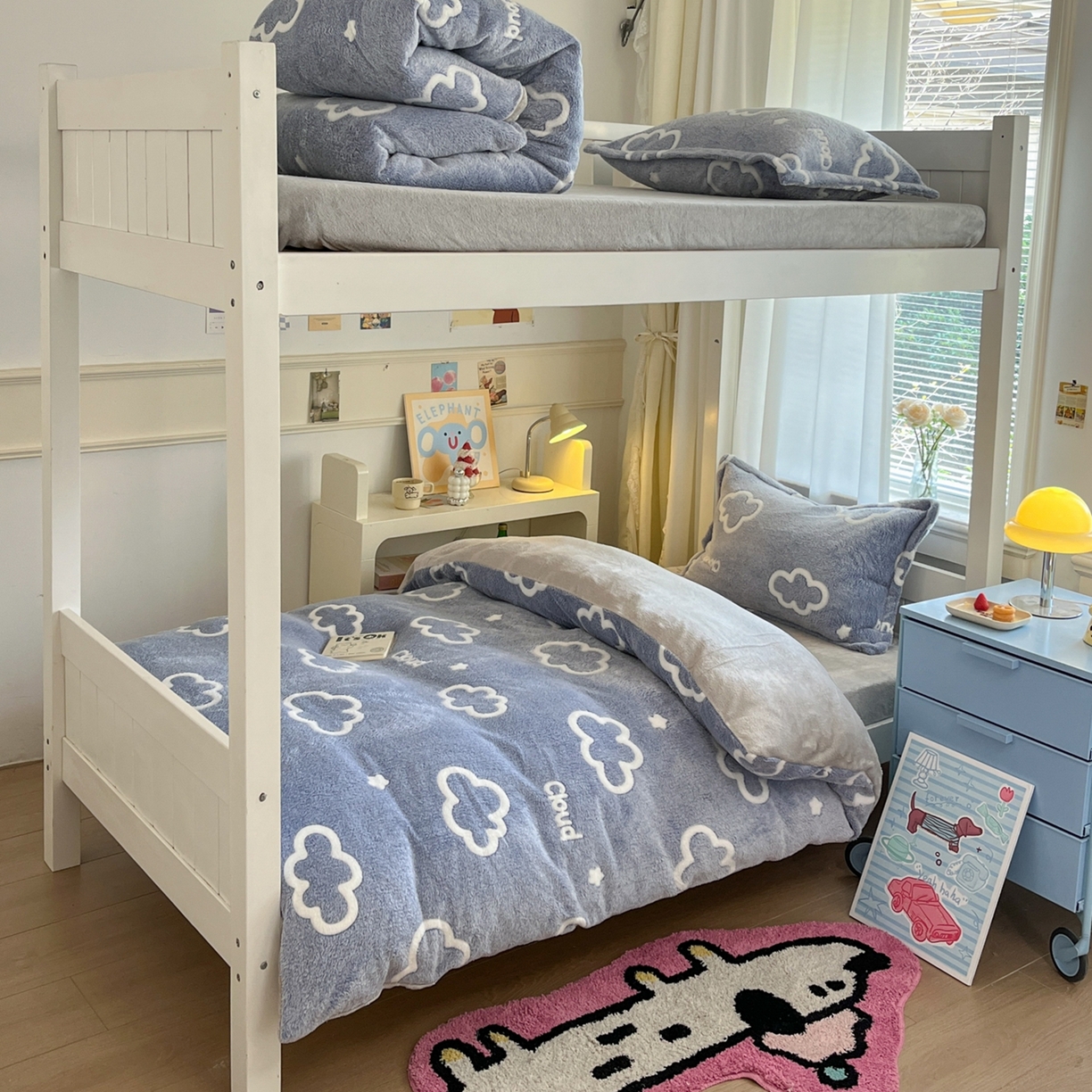 91家纺网 家纺一手货源 找家纺 川悦生活 2025新款立体雪花绒印花四件套学生床系列一场景二 奶味云朵