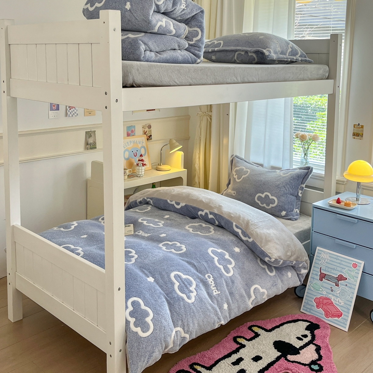 91家纺网 家纺一手货源 找家纺 川悦生活 2025新款立体雪花绒印花四件套学生床系列一场景二 奶味云朵