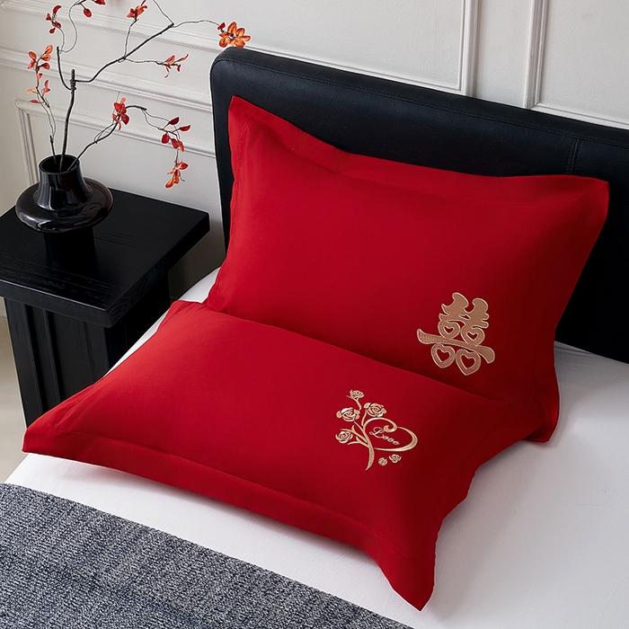 91家纺网 家纺一手货源 找家纺 丰淘家纺 2025新款婚庆结婚磨毛刺绣大红枕套 玫瑰喜事