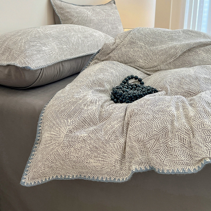 91家纺网 家纺一手货源 找家纺 忆生活 2025秋冬全棉加厚磨毛贝壳边四件套南初-灰