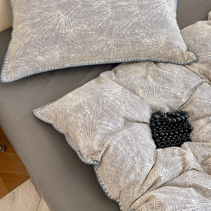 91家纺网 家纺一手货源 找家纺 忆生活 2025秋冬全棉加厚磨毛贝壳边四件套南初-灰