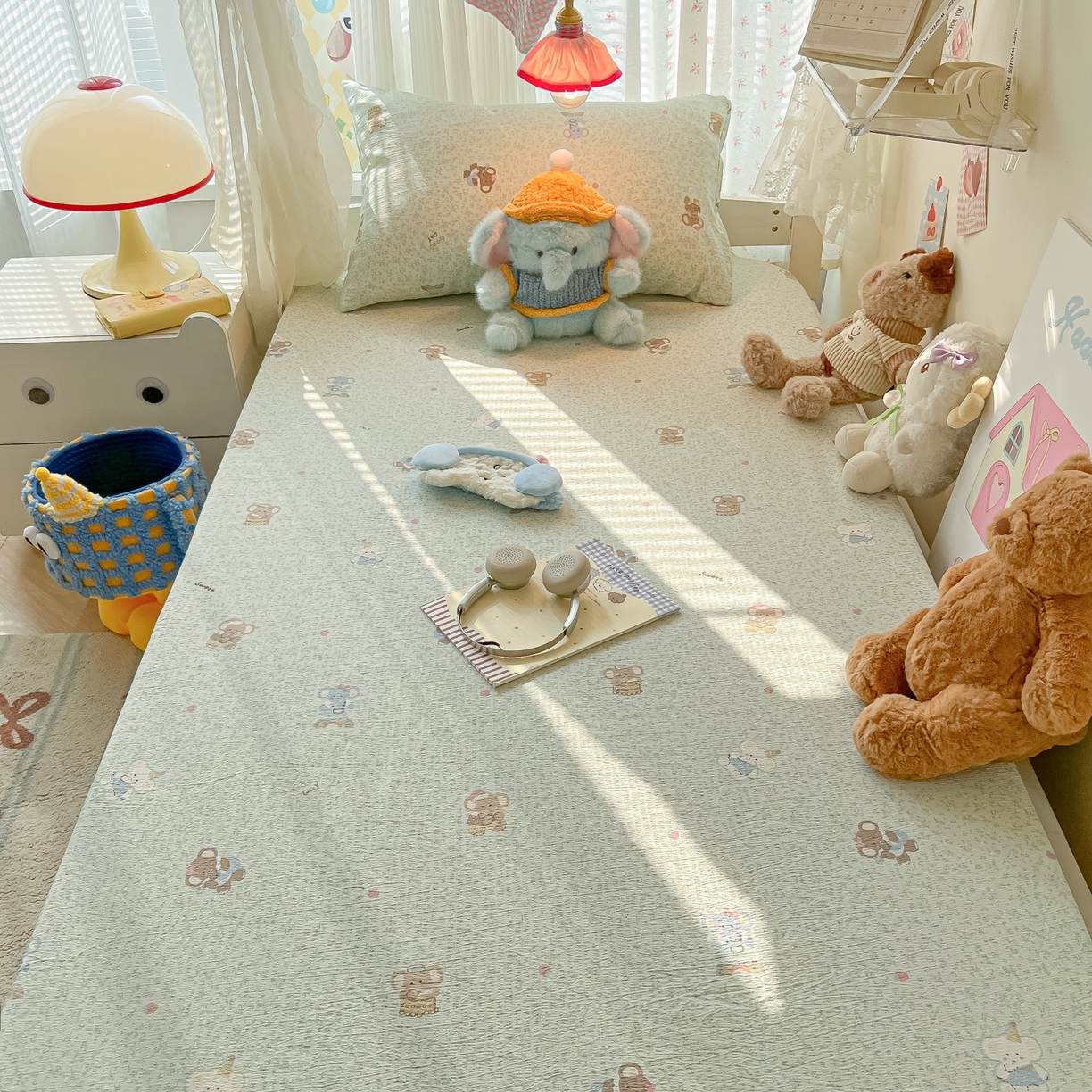 91家纺网 家纺一手货源 找家纺 （总）韩巢家纺 2025新款A类学生宿舍上下铺床笠单件床垫保护罩枕套三件套