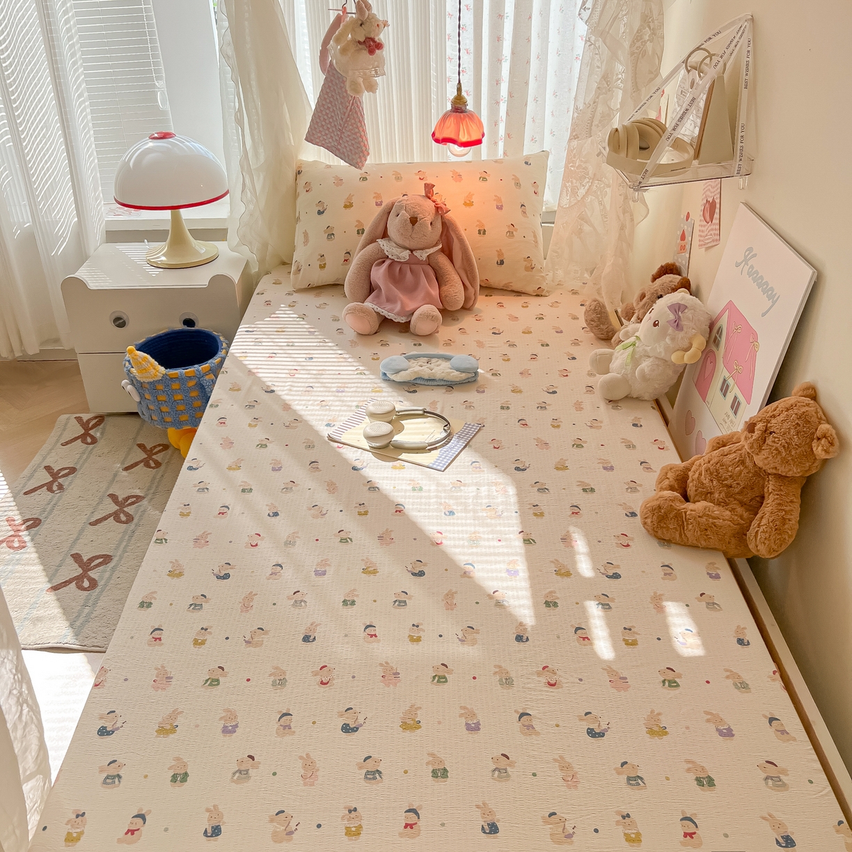 韩巢家纺 2025新款A类学生宿舍上下铺床笠单件床垫保护罩枕套三件套 兔子集合