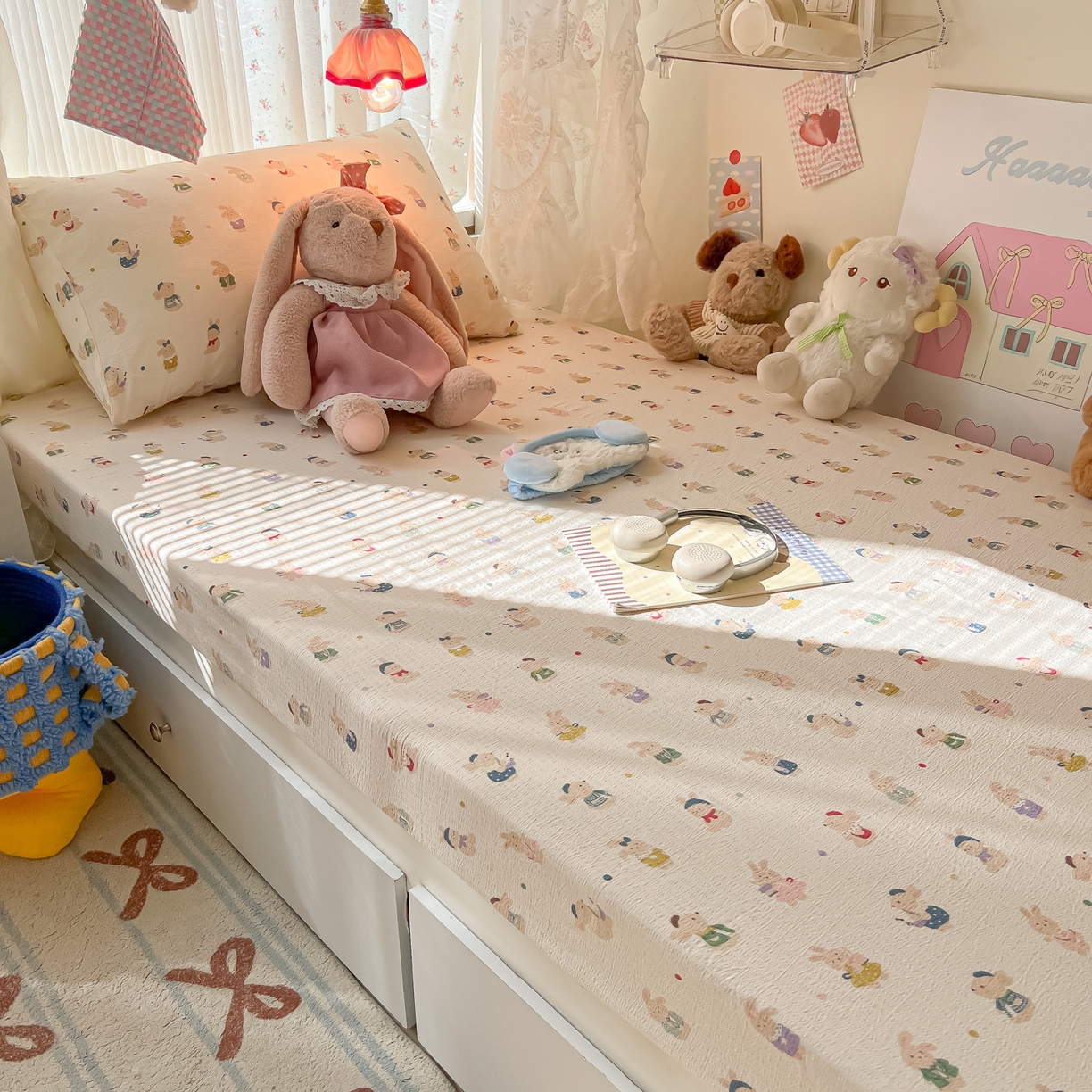 91家纺网 家纺一手货源 找家纺 韩巢家纺 2025新款A类学生宿舍上下铺床笠单件床垫保护罩枕套三件套 兔子集合