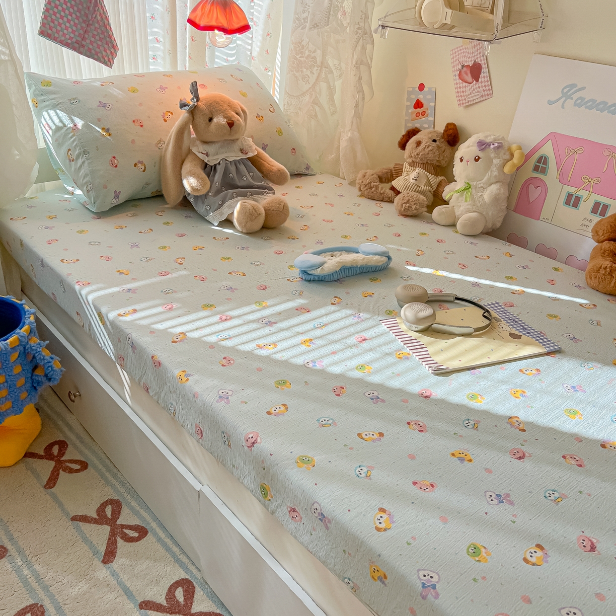 91家纺网 家纺一手货源 找家纺 韩巢家纺 2025新款A类学生宿舍上下铺床笠单件床垫保护罩枕套三件套 绒毛摇滚