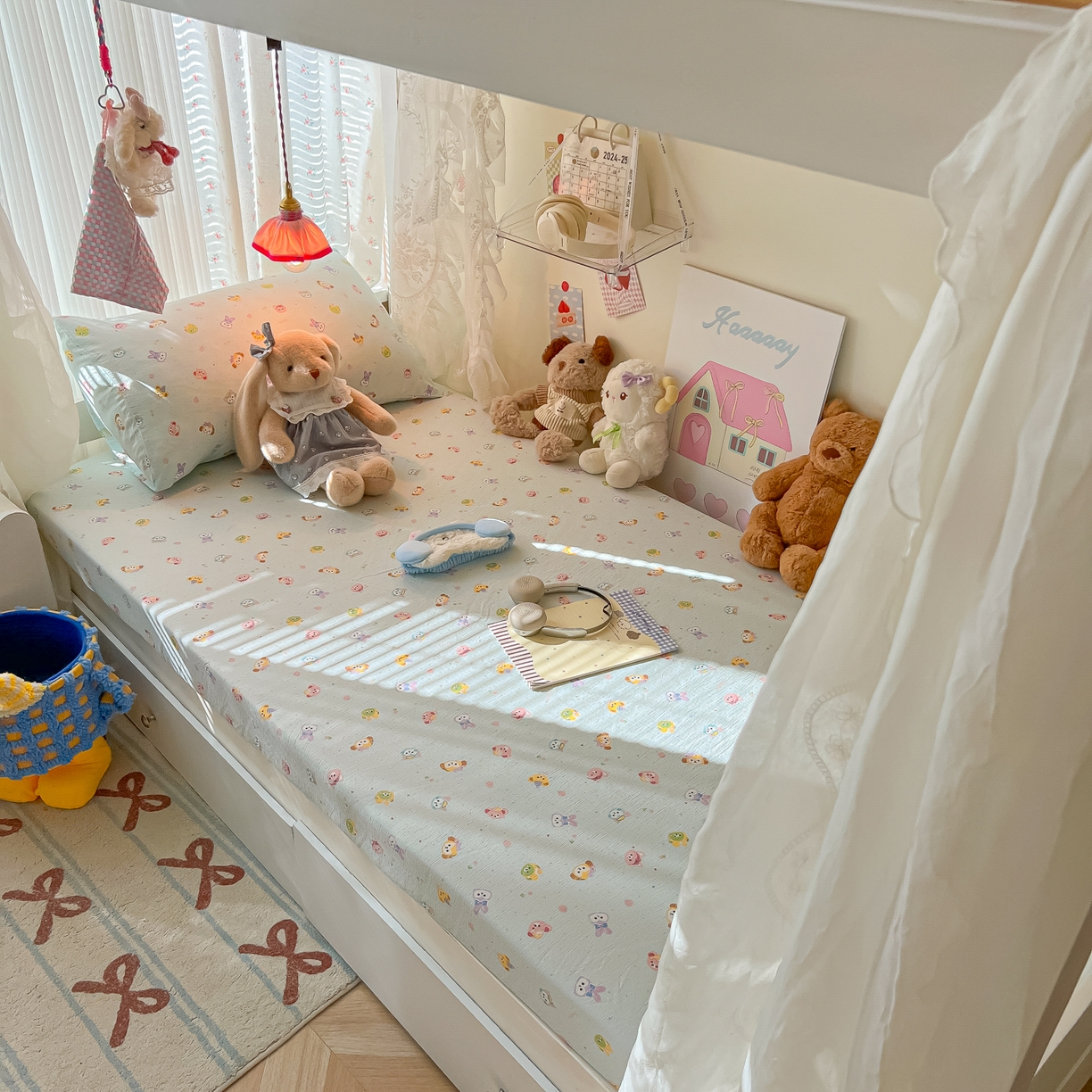 91家纺网 家纺一手货源 找家纺 韩巢家纺 2025新款A类学生宿舍上下铺床笠单件床垫保护罩枕套三件套 绒毛摇滚