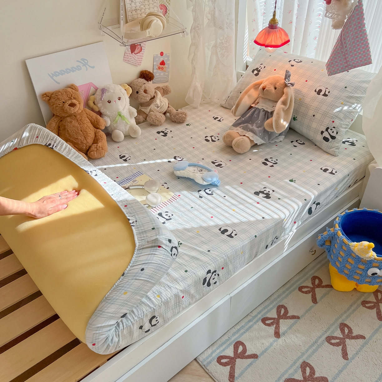 91家纺网 家纺一手货源 找家纺 韩巢家纺 2025新款A类学生宿舍上下铺床笠单件床垫保护罩枕套三件套 软软熊猫