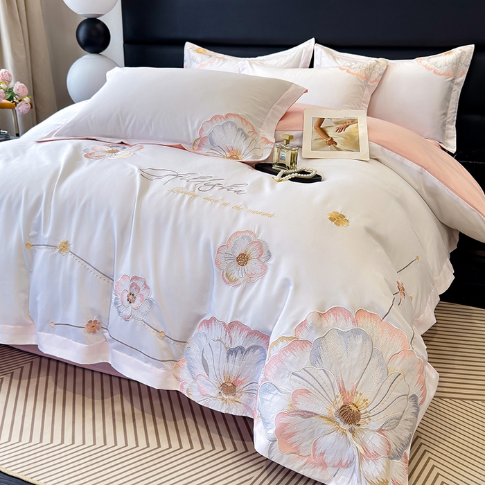 91家纺网 家纺一手货源 找家纺 慕语家纺 2025新款亲肤棉刺绣四件套系列--维纳斯（专版花型） 维纳斯--白桃