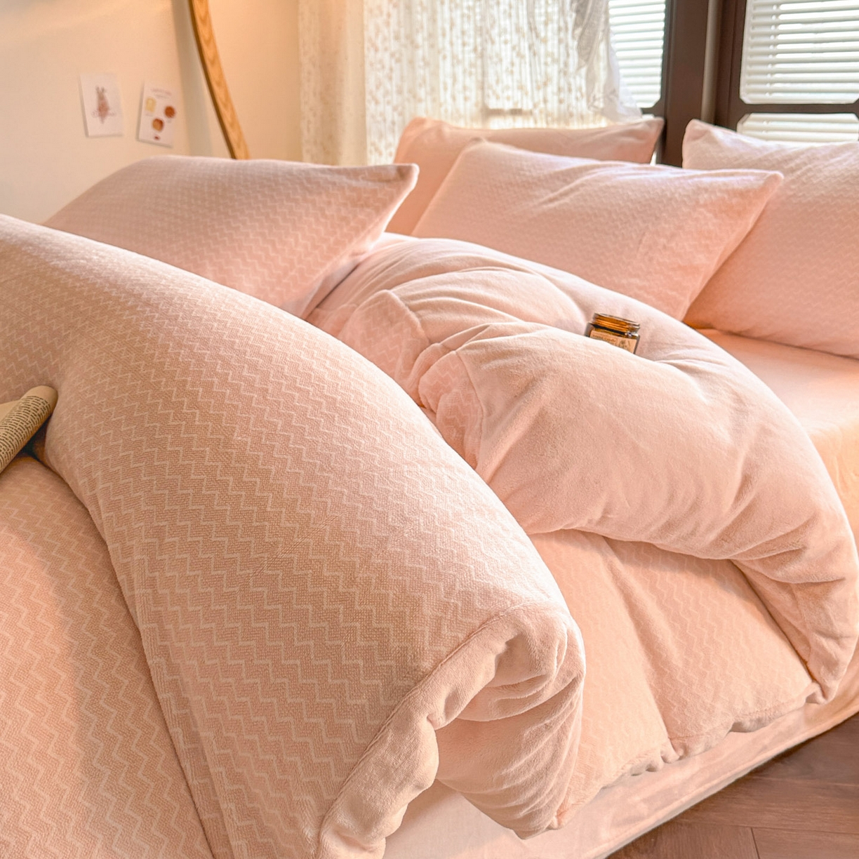 蓝极人 2025新款色织阳离子提花牛奶绒四件套 色织-桃粉