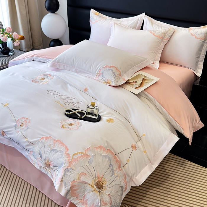 91家纺网 家纺一手货源 找家纺 慕语家纺 2025新款亲肤棉刺绣四件套系列--维纳斯（专版花型） 维纳斯--白桃