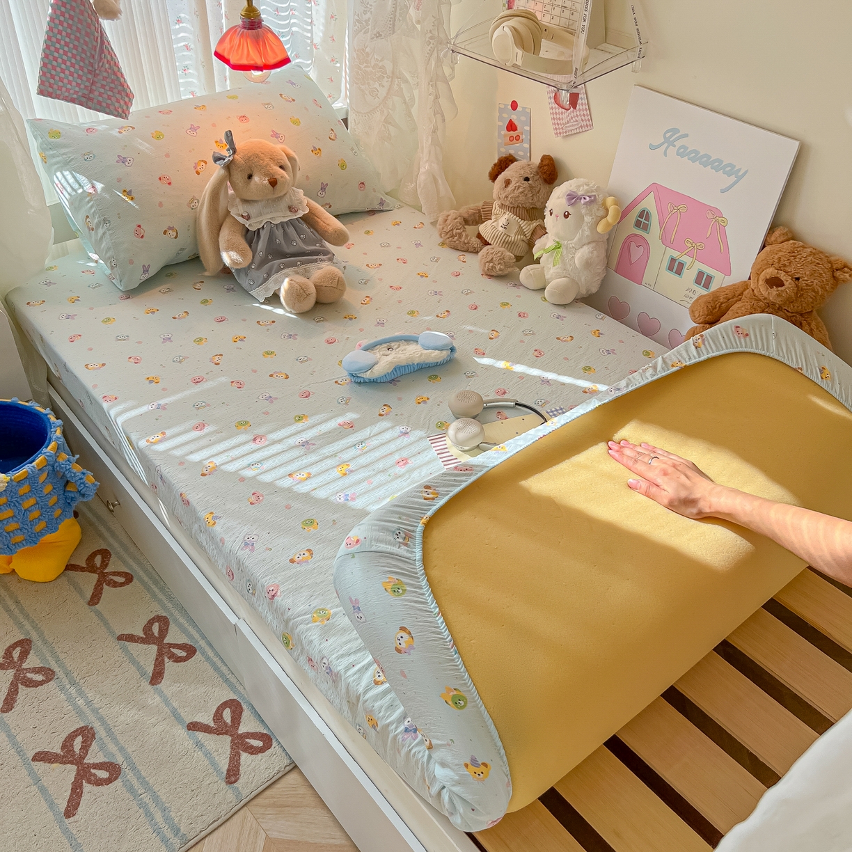 91家纺网 家纺一手货源 找家纺 韩巢家纺 2025新款A类学生宿舍上下铺床笠单件床垫保护罩枕套三件套 绒毛摇滚