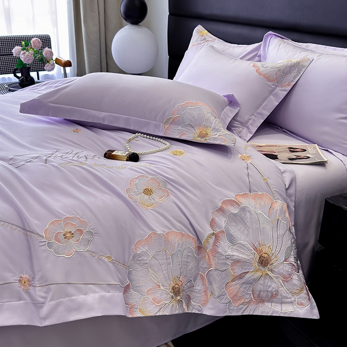 91家纺网 家纺一手货源 找家纺 慕语家纺 2025新款亲肤棉刺绣四件套系列--维纳斯（专版花型） 维纳斯--兰香紫