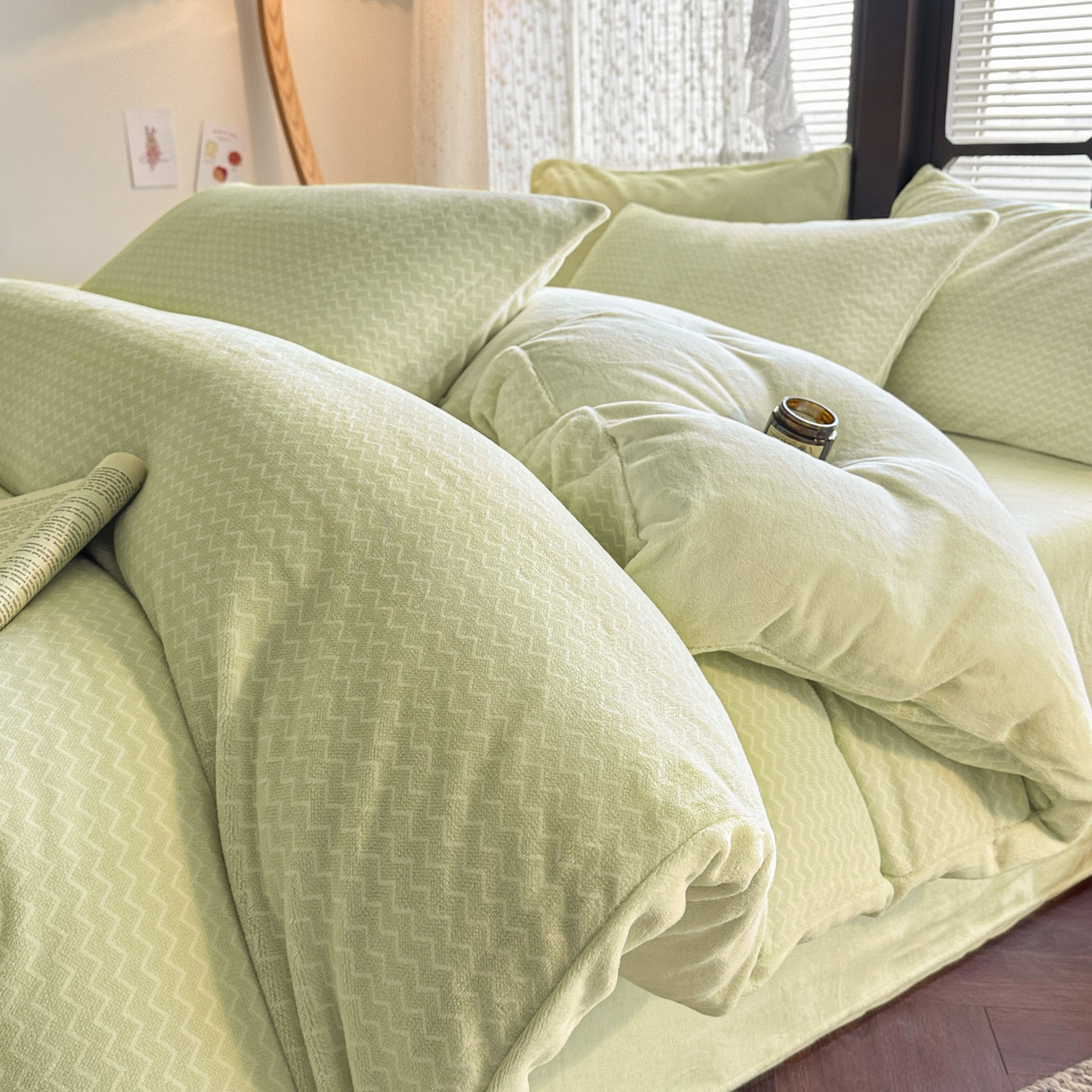 蓝极人 2025新款色织阳离子提花牛奶绒四件套 色织-芽绿