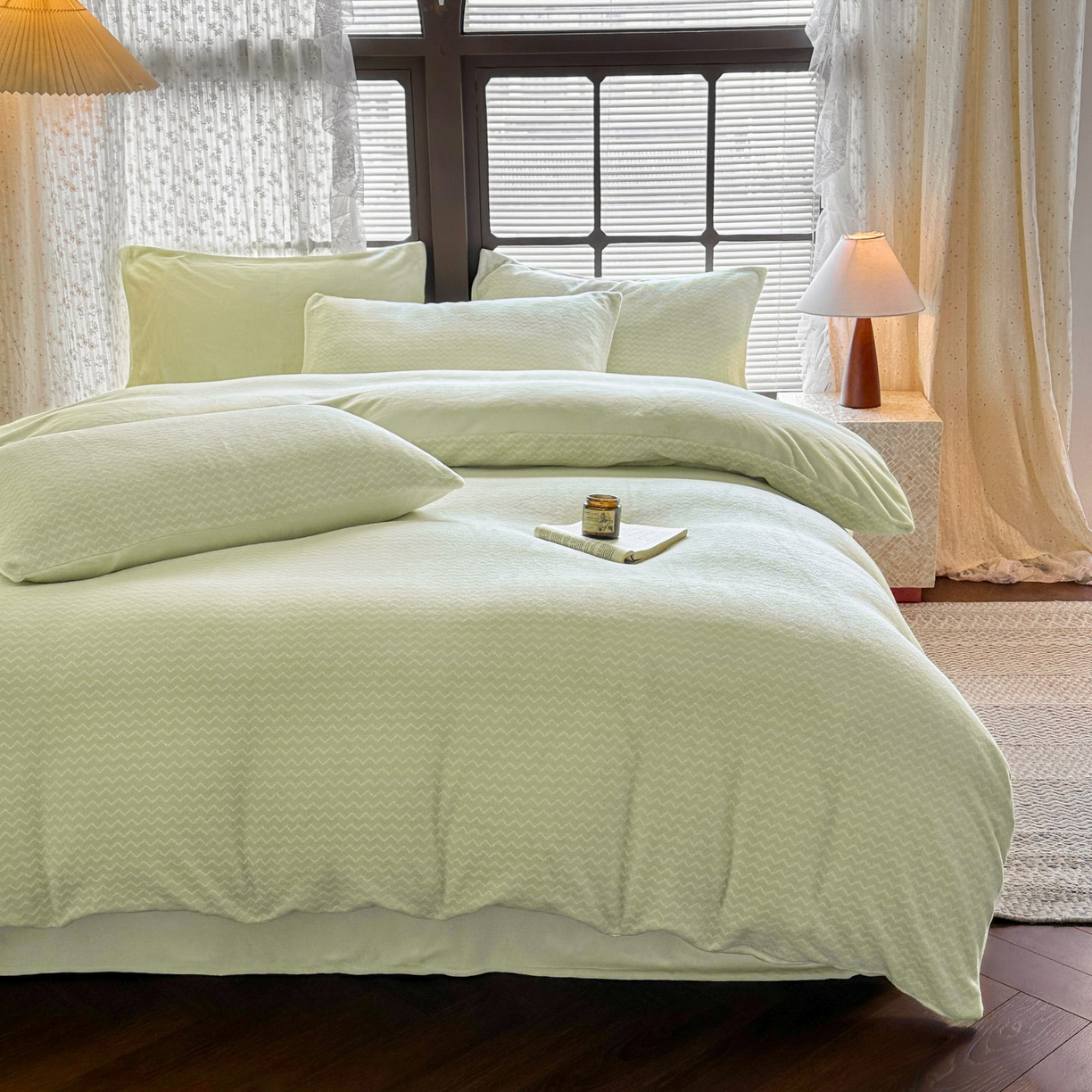 91家纺网 家纺一手货源 找家纺 蓝极人 2025新款色织阳离子提花牛奶绒四件套 色织-芽绿