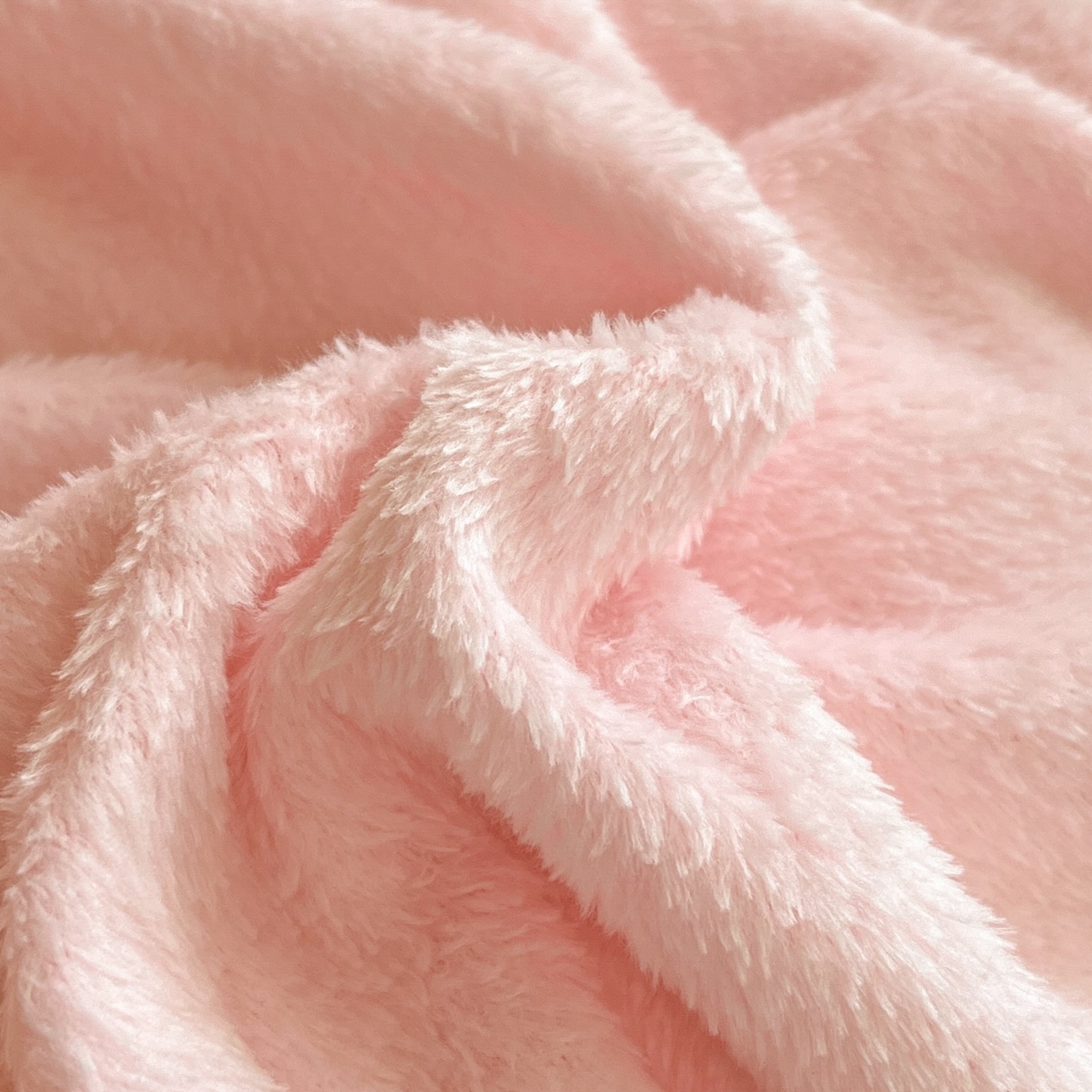 91家纺网 家纺一手货源 找家纺 川悦生活 2025新款立体雪花绒印花四件套学生床系列一场景二 ins樱桃