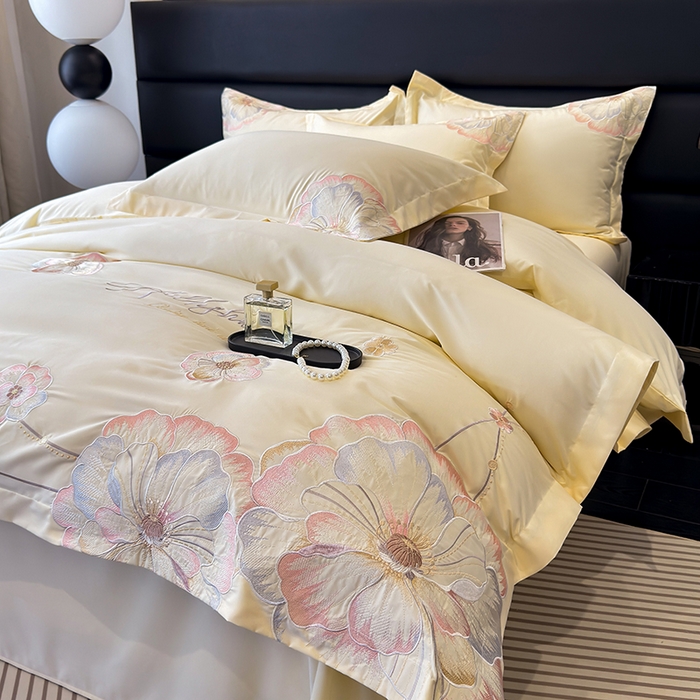 91家纺网 家纺一手货源 找家纺 慕语家纺 2025新款亲肤棉刺绣四件套系列--维纳斯（专版花型） 维纳斯--米霜白