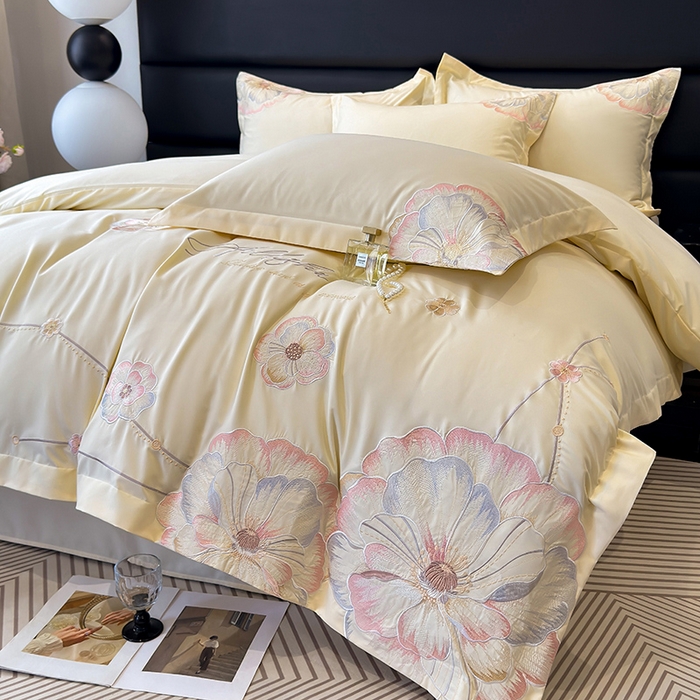 91家纺网 家纺一手货源 找家纺 慕语家纺 2025新款亲肤棉刺绣四件套系列--维纳斯（专版花型） 维纳斯--米霜白