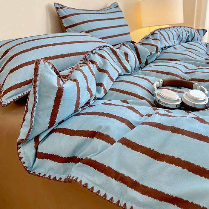 91家纺网 家纺一手货源 找家纺 忆生活 2025秋冬全棉加厚磨毛贝壳边四件套知简-蓝