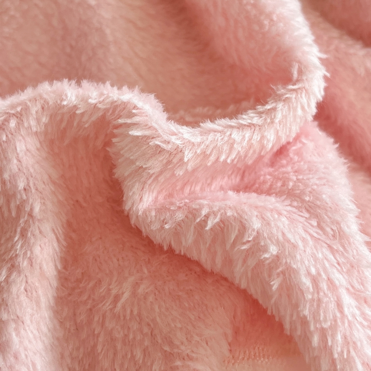 91家纺网 家纺一手货源 找家纺 川悦生活 2025新款立体雪花绒印花四件套学生床系列一场景二 爱米兔