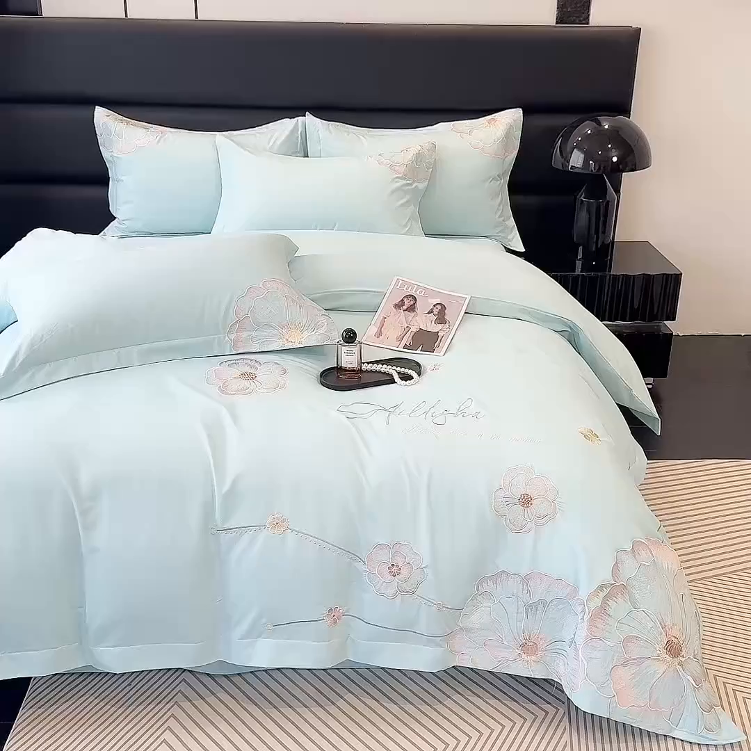 91家纺网 家纺一手货源 找家纺 慕语家纺 2025新款亲肤棉刺绣四件套系列--维纳斯（专版花型） 维纳斯--夏萤绿