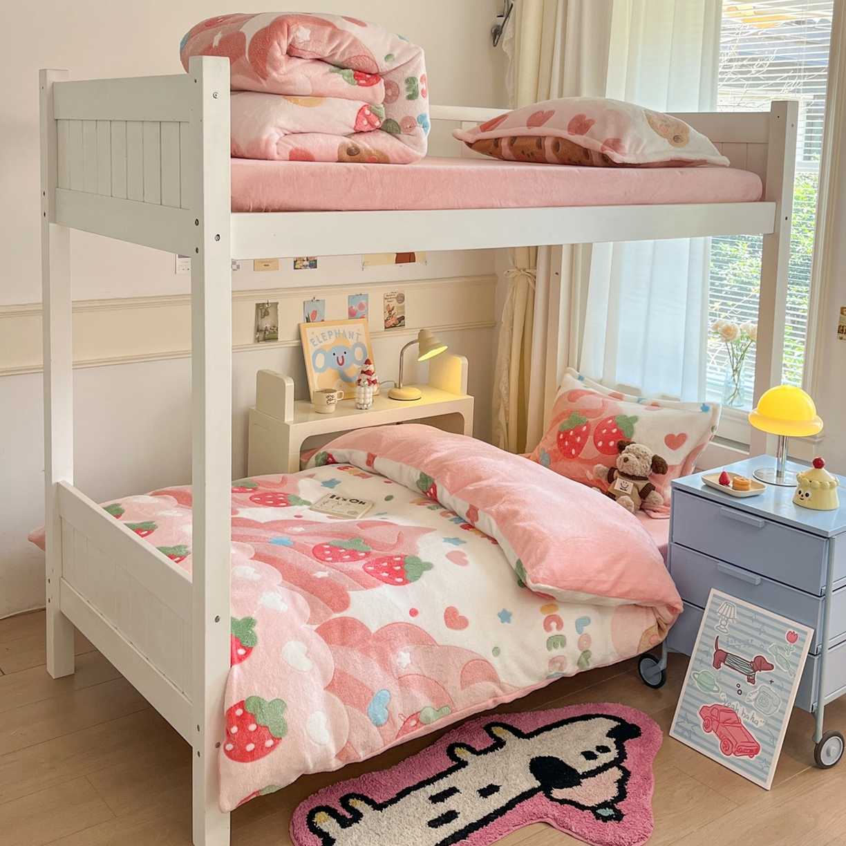 91家纺网 家纺一手货源 找家纺 川悦生活 2025新款立体雪花绒印花四件套学生床系列一场景二 冰激凌小熊