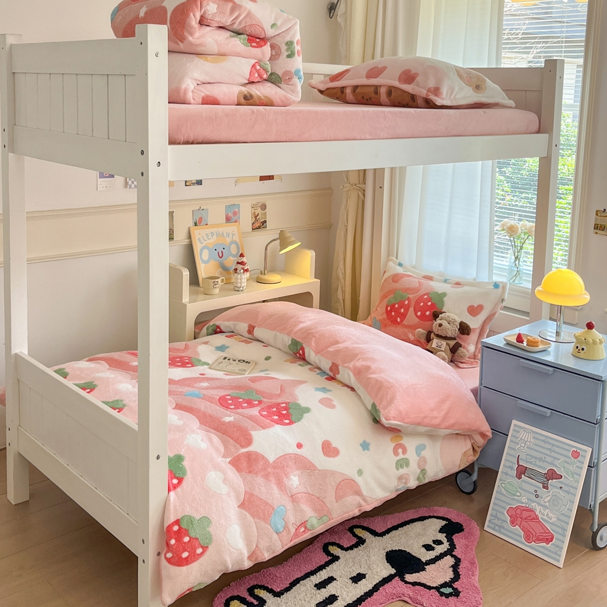 91家纺网 家纺一手货源 找家纺 川悦生活 2025新款立体雪花绒印花四件套学生床系列一场景二 冰激凌小熊