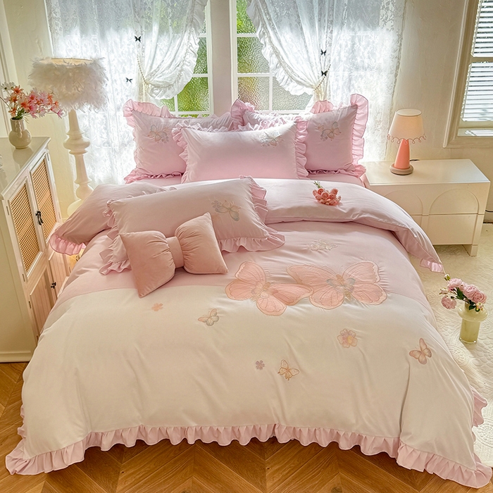 91家纺网 家纺一手货源 找家纺 （总）慕语家纺 2025新款软糯亲肤贴布绣公主风四件套系列--瑞丽（专版花型）