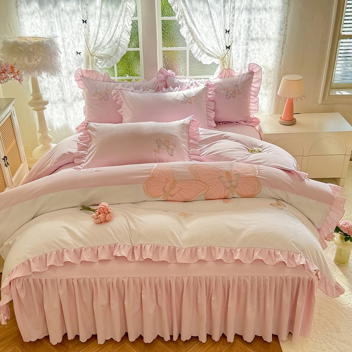 91家纺网 家纺一手货源 找家纺 （总）慕语家纺 2025新款软糯亲肤贴布绣公主风四件套系列--瑞丽（专版花型）